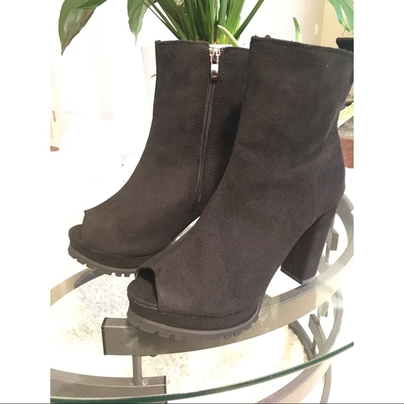 Rugged peep toe heel - Picture 3 of 7